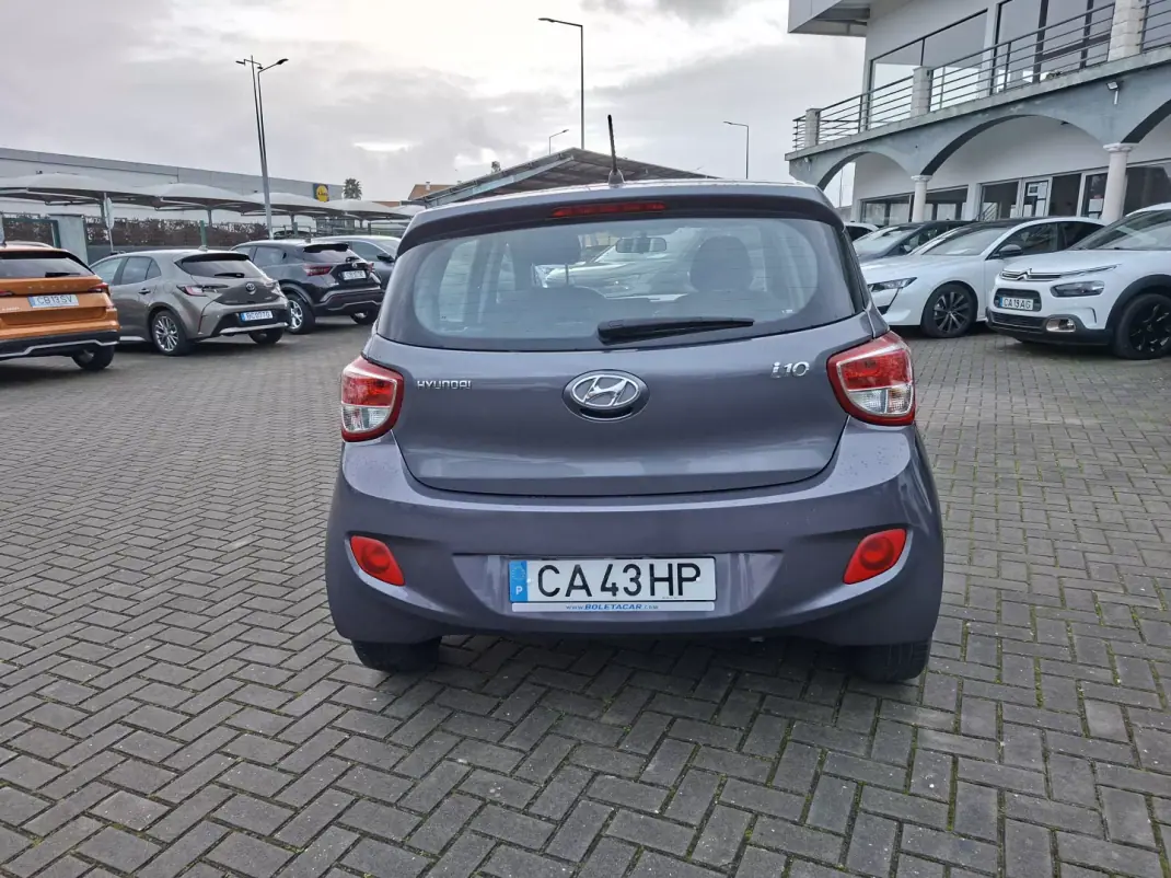 Hyundai i10 2016 - 8750 EUR, 92642 km - AUTO.MOTO.pt - 92642km - foto 7 de 24