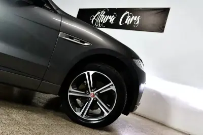 Jaguar F-Pace 2018 - 33900 EUR, 70000 km - AUTO.MOTO.pt - 70000km - foto 36 de 39
