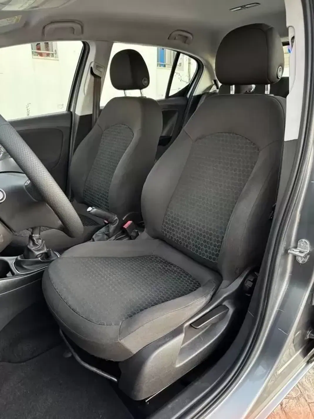 Opel Corsa 2018 - 10750 EUR, 50000 km - 50000km - foto 10 de 20