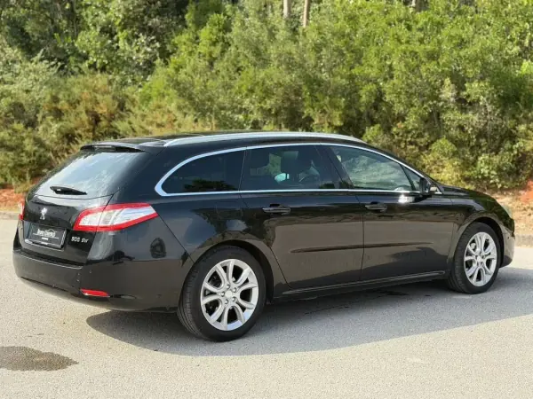 Peugeot 508 SW 2012 - 7900 EUR, 215500 km - AUTO.MOTO.pt - 215500km - foto 21 de 23