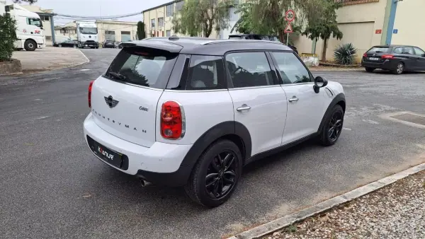 MINI Countryman 2014 - 11980 EUR, 124321 km - AUTO.MOTO.pt - 124321km - foto 15 de 43