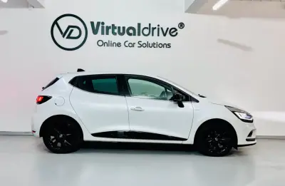 Renault Clio 2018 — photo 5 of 57