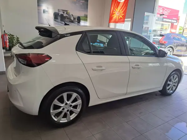 Opel Corsa 1.2 Edition 2021 Petrol