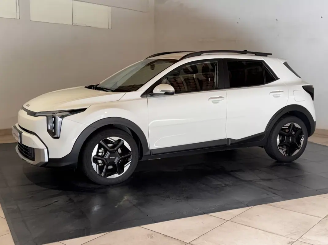 Kia Stonic 2025 - 21900 EUR, 2191 km - AUTO.MOTO.pt - 2191km - foto 4 de 22