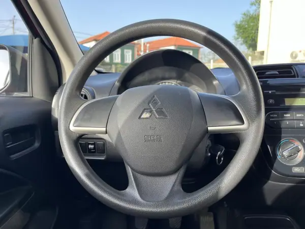 Mitsubishi Space Star 2020 - 8450 EUR, 108000 km - AUTO.MOTO.pt - 108000km - foto 13 de 35
