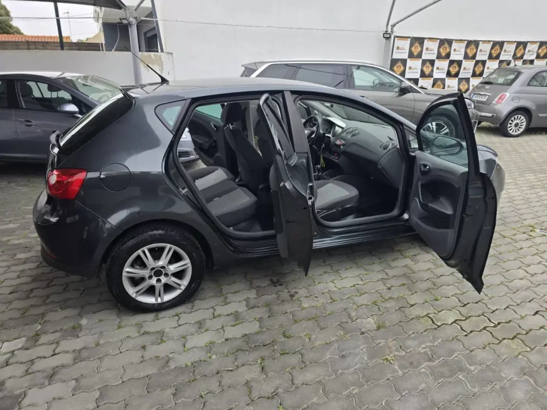 SEAT Ibiza 2008 - 6900 EUR, 166797 km - 166797km - foto 11 de 14