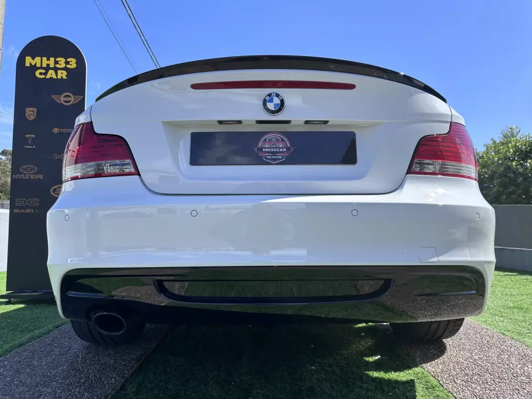 BMW 120 2009 - 9900 EUR, 220000 km - AUTO.MOTO.pt - 220000km - foto 17 de 60