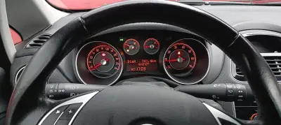 Fiat Punto 2018 - 8750 EUR, 154000 km - AUTO.MOTO.pt - 154000km - foto 4 de 18