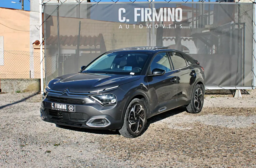 Citroën C4 2023 - 23900 EUR, 21085 km - AUTO.MOTO.pt - 21085km - foto 1 de 27