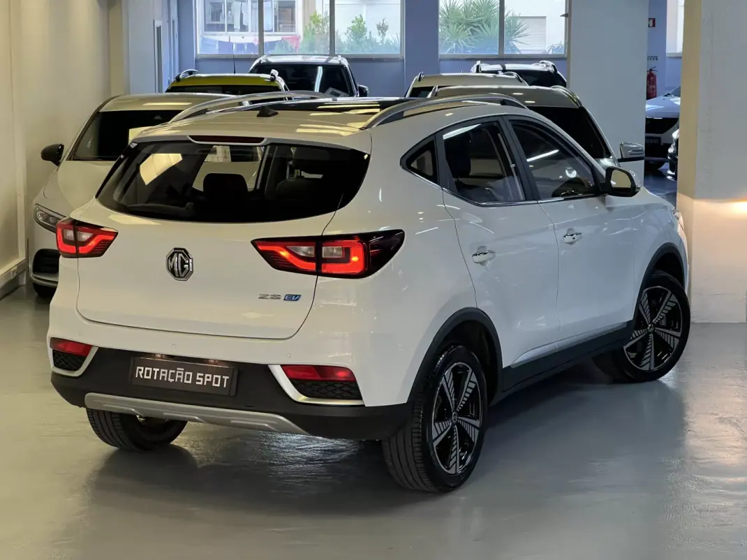 MG ZS 2020 - 17990 EUR, 35000 km - AUTO.MOTO.pt - 35000km - foto 3 de 49