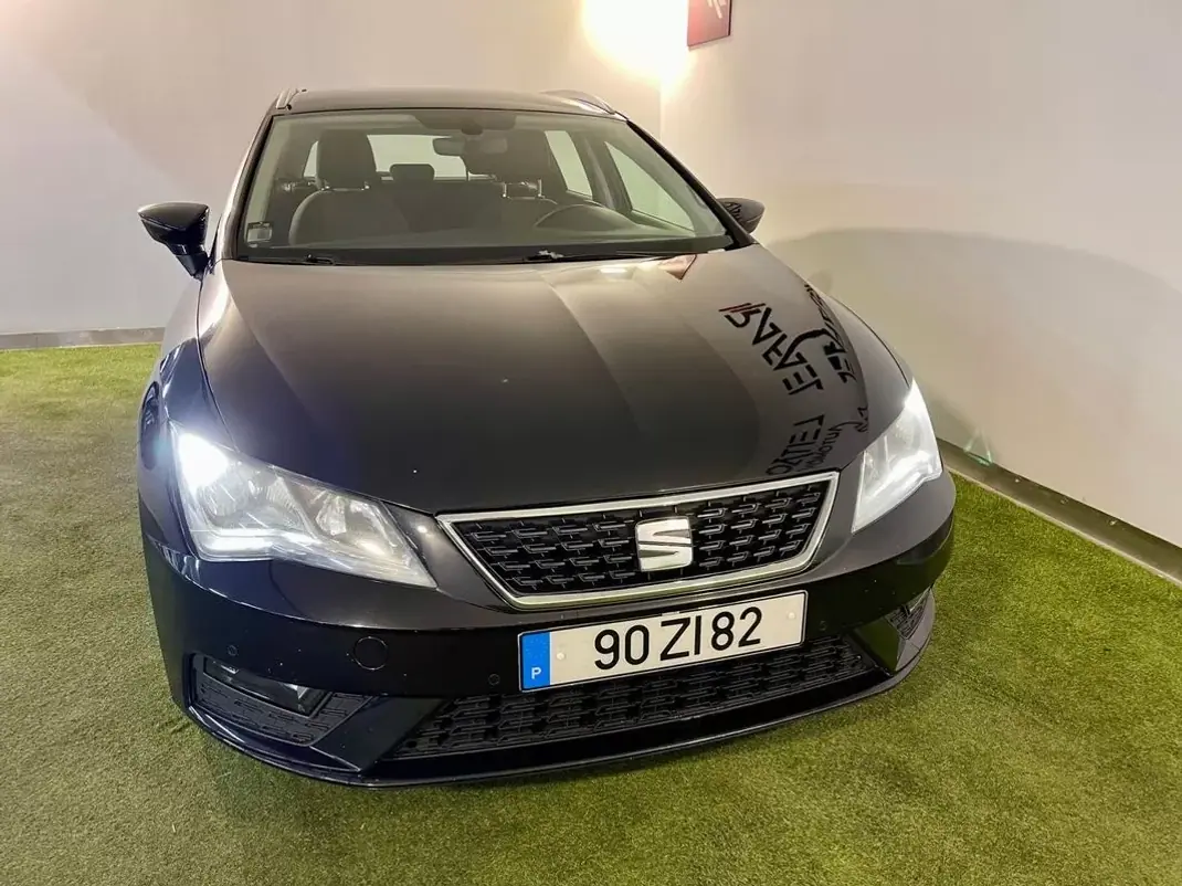 SEAT Leon ST 2019 - 11450 EUR, 182000 km - AUTO.MOTO.pt - 182000km - foto 3 de 34