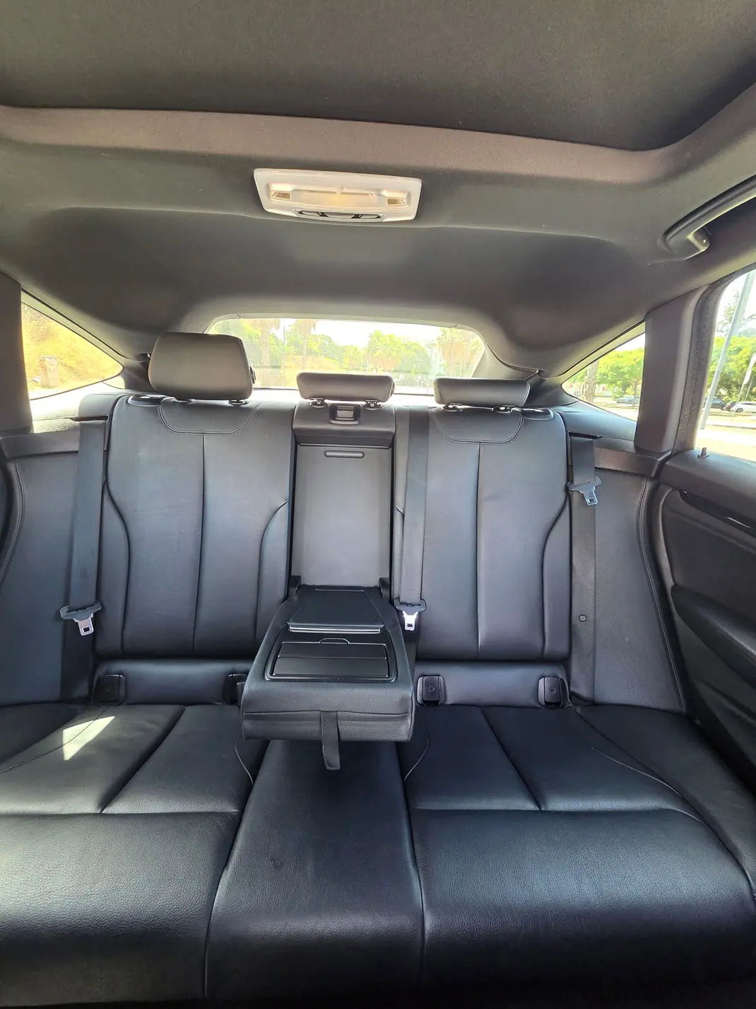 BMW 520 Gran Turismo 2014 - 16500 EUR, 188500 km - 188500km - foto 9 de 12