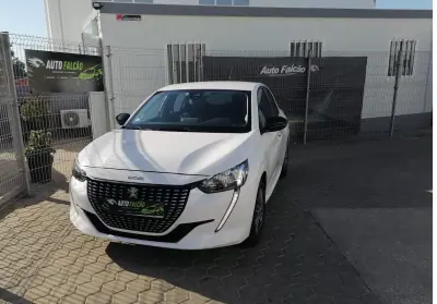 Peugeot 208 2022 - 14200 EUR, 68973 km - 68973km - foto 5 de 18