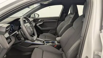 Audi A3 Sportback 2025 - 38990 EUR, 25483 km - AUTO.MOTO.pt - 25483km - foto 12 de 15