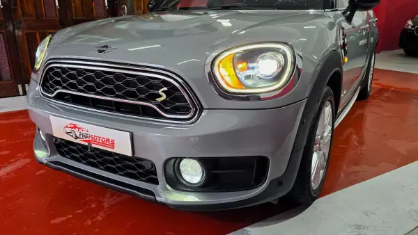 MINI Countryman 2018 - 21550 EUR, 127363 km - AUTO.MOTO.pt - 127363km - foto 12 de 71