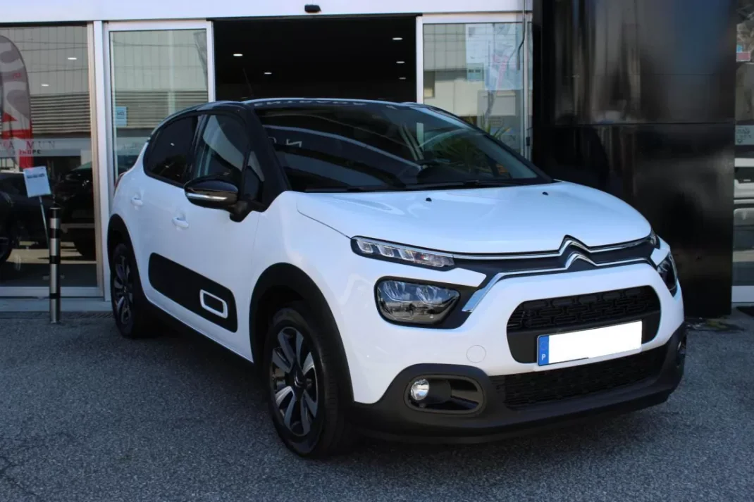 Citroën C3 2024 - 16400 EUR, 11 km - AUTO.MOTO.pt - 11km - foto 1 de 14