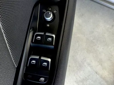 Audi A3 Sportback 2016 - 16000 EUR, 158000 km - AUTO.MOTO.pt - 158000km - foto 56 de 94