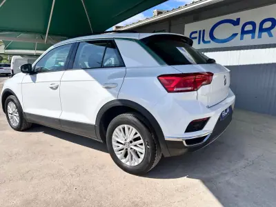 Volkswagen T-Roc 2020 - 16500 EUR, 101482 km - AUTO.MOTO.pt - 101482km - foto 7 de 16