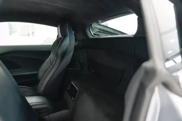 Audi R8 Coupé 2016 - 129950 EUR, 87000 km - AUTO.MOTO.pt - 87000km - foto 49 de 51