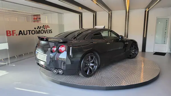 Nissan GT-R 2009 - 89500 EUR, 33009 km - AUTO.MOTO.pt - 33009km - foto 4 de 65