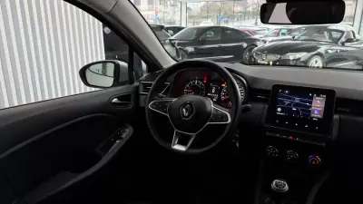 Renault Clio 2022 - 14900 EUR, 136243 km - AUTO.MOTO.pt - 136243km - foto 15 de 30