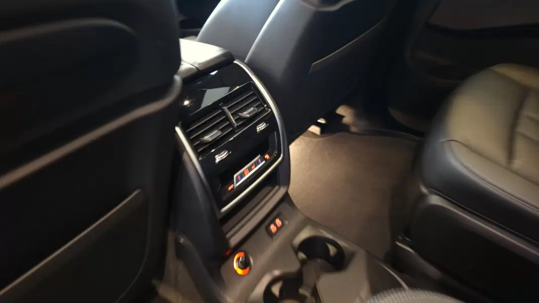 BMW X7 2022 - 65900 EUR, 194444 km - AUTO.MOTO.pt - 194444km - foto 54 de 72