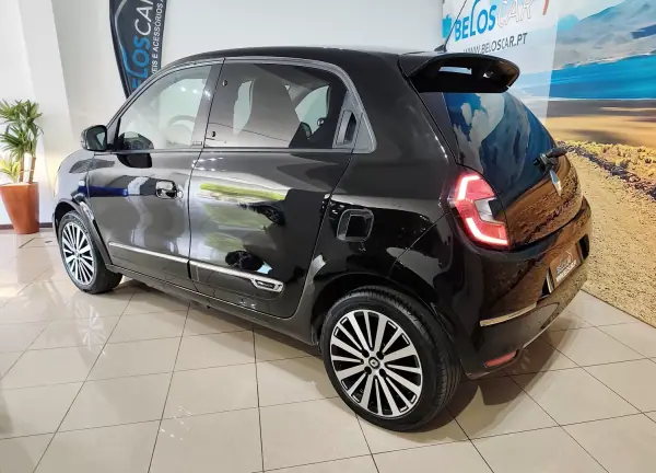 Renault Twingo 2020 - 12300 EUR, 53000 km - AUTO.MOTO.pt - 53000km - foto 5 de 28
