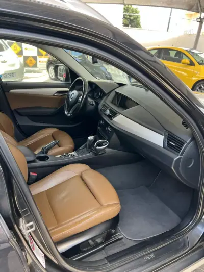 BMW X1 2010 - 9900 EUR, 401089 km - AUTO.MOTO.pt - 401089km - foto 4 de 8