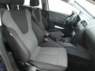 SEAT Leon 2008 - 8500 EUR, 280000 km - AUTO.MOTO.pt - 280000km - foto 12 de 21