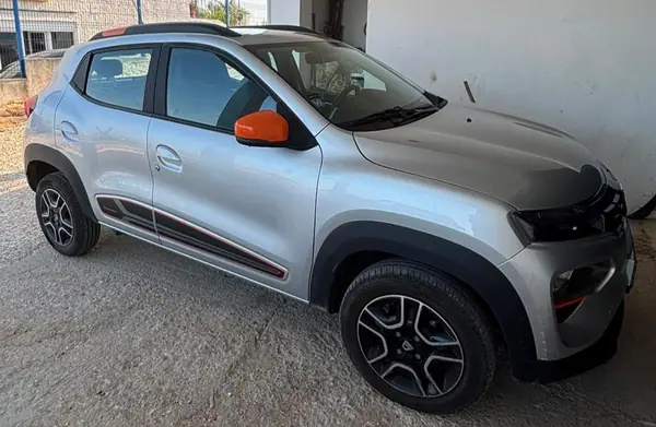 Dacia Spring 2022 - 12500 EUR, 63000 km - 63000km - foto 4 de 9