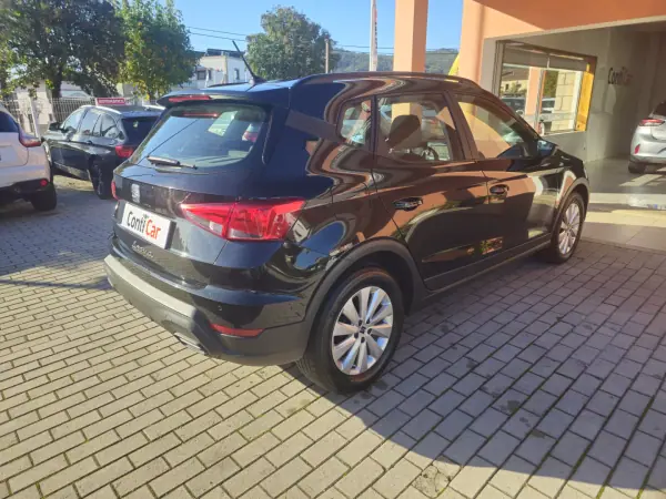 SEAT Arona 2024 - 15500 EUR, 34324 km - AUTO.MOTO.pt - 34324km - foto 6 de 11