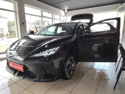 MG MG4 2024 - 24250 EUR, 18750 km - AUTO.MOTO.pt - 18750km - foto 21 de 34