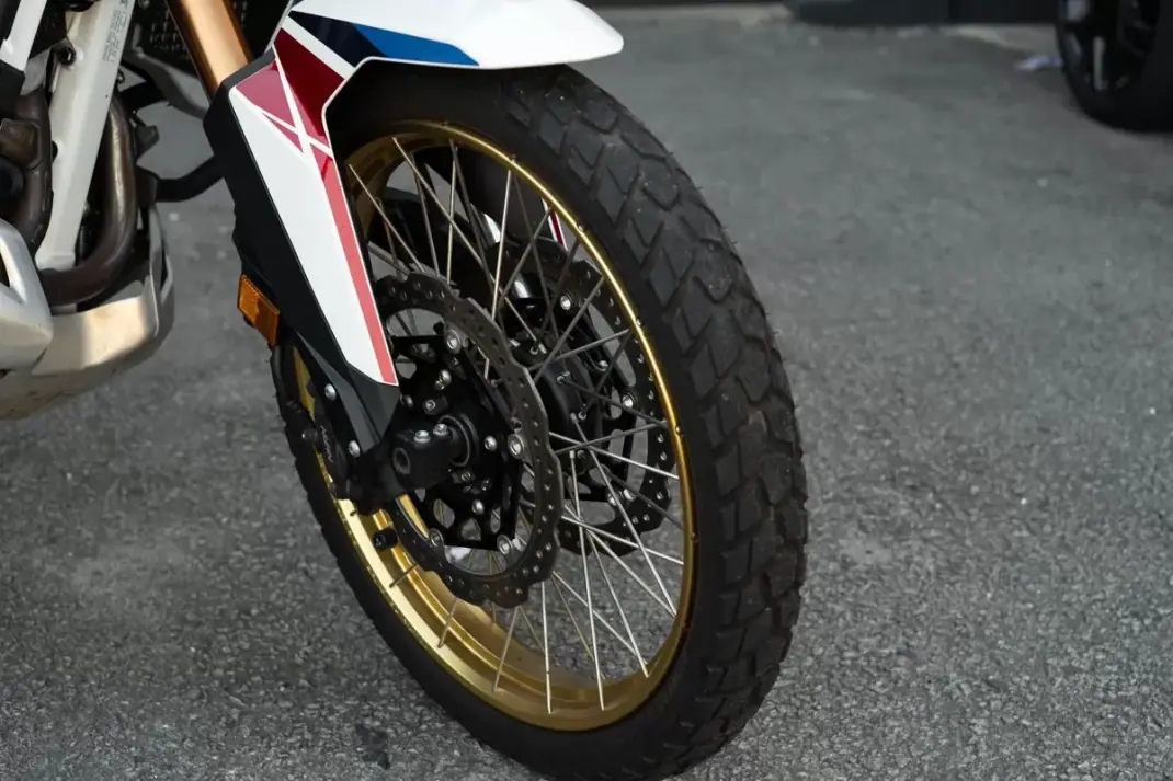 Honda CRF 100F 2022 - 16500 EUR, 2765 km - 2765km - foto 9 de 26