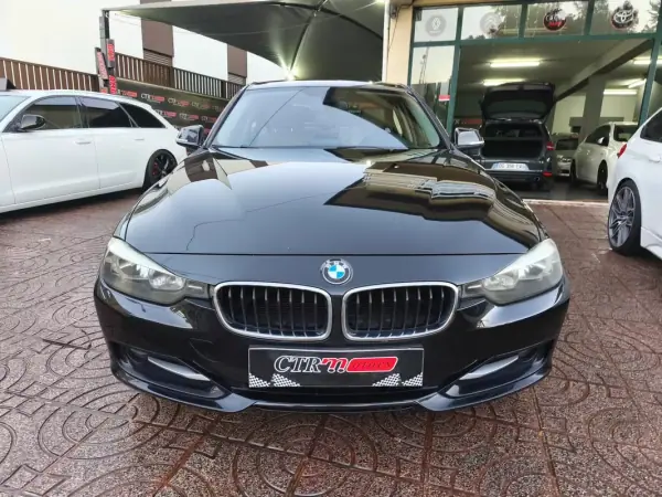 BMW 320 2012 - 13900 EUR, 320000 km - AUTO.MOTO.pt - 320000km - foto 3 de 37
