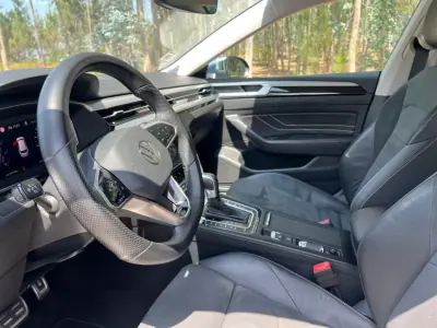 Volkswagen Arteon Shooting Brake 2021 - 27900 EUR, 89450 km - AUTO.MOTO.pt - 89450km - foto 42 de 43