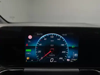 Mercedes-Benz GLA 250 2022 - 34000 EUR, 106000 km - AUTO.MOTO.pt - 106000km - foto 20 de 34