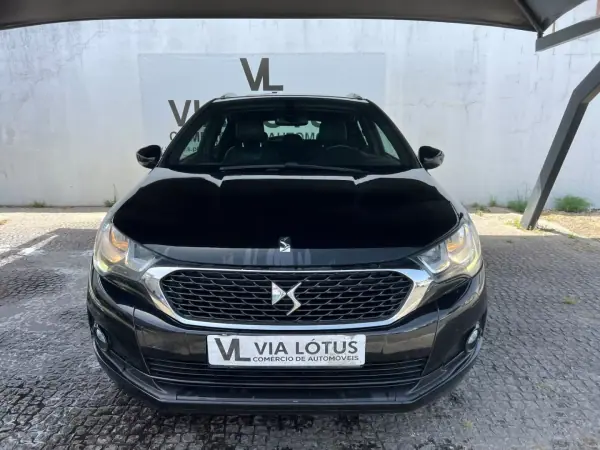 DS DS4 Crossback 2016 - 12500 EUR, 207000 km - AUTO.MOTO.pt - 207000km - foto 7 de 11