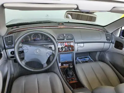 Mercedes-Benz CLK 200 1999 - 6990 EUR, 280000 km - AUTO.MOTO.pt - 280000km - foto 4 de 7