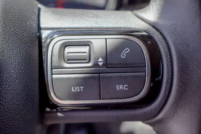 Citroën C3 2018 - 9990 EUR, 89000 km - AUTO.MOTO.pt - 89000km - foto 22 de 28