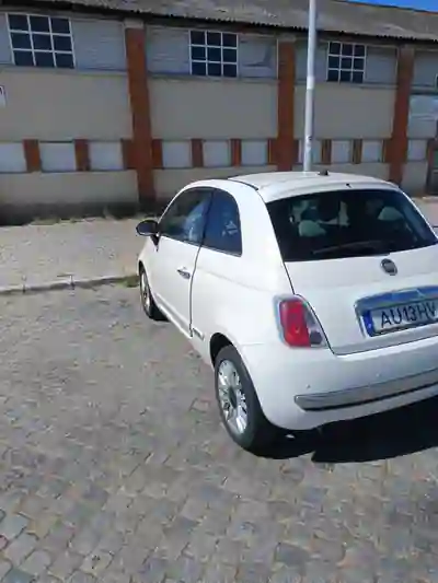 Fiat 500 2014 - 6999 EUR, 136000 km - AUTO.MOTO.pt - 136000km - foto 6 de 9