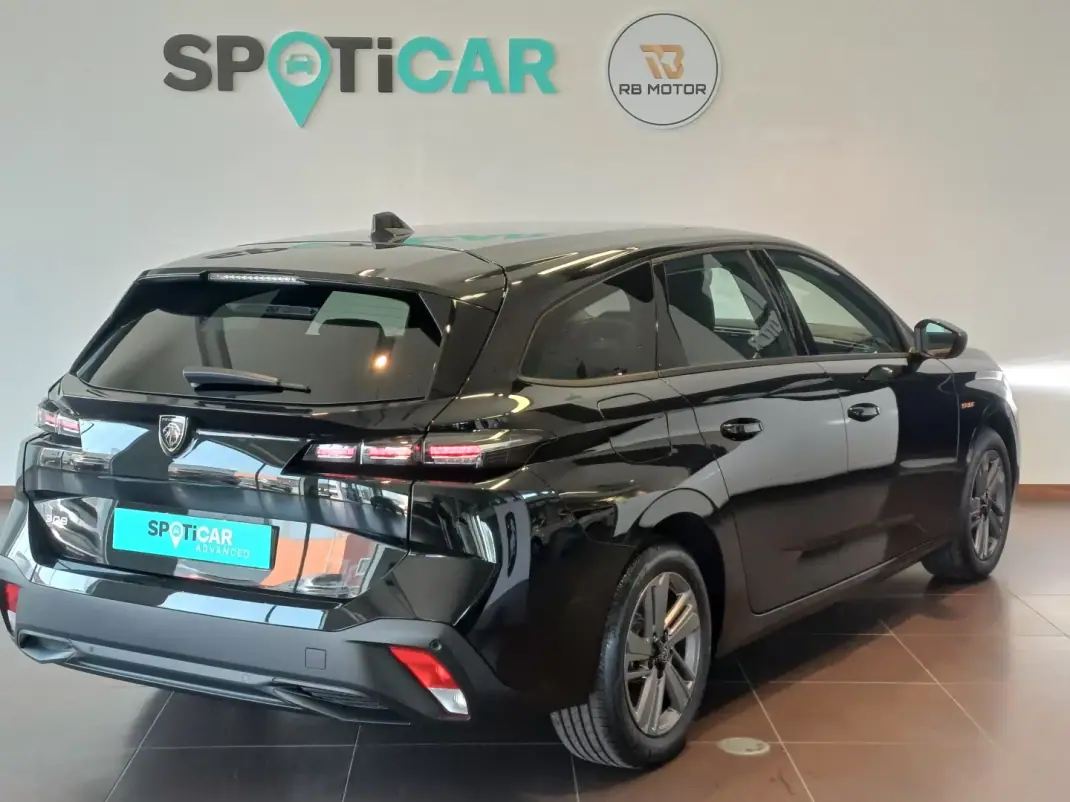 Peugeot 308 SW 2025 - 29750 EUR, 5900 km - AUTO.MOTO.pt - 5900km - foto 24 de 26