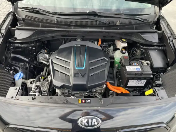 Kia e-Niro 2019 - 21500 EUR, 84859 km - 84859km - foto 42 de 42