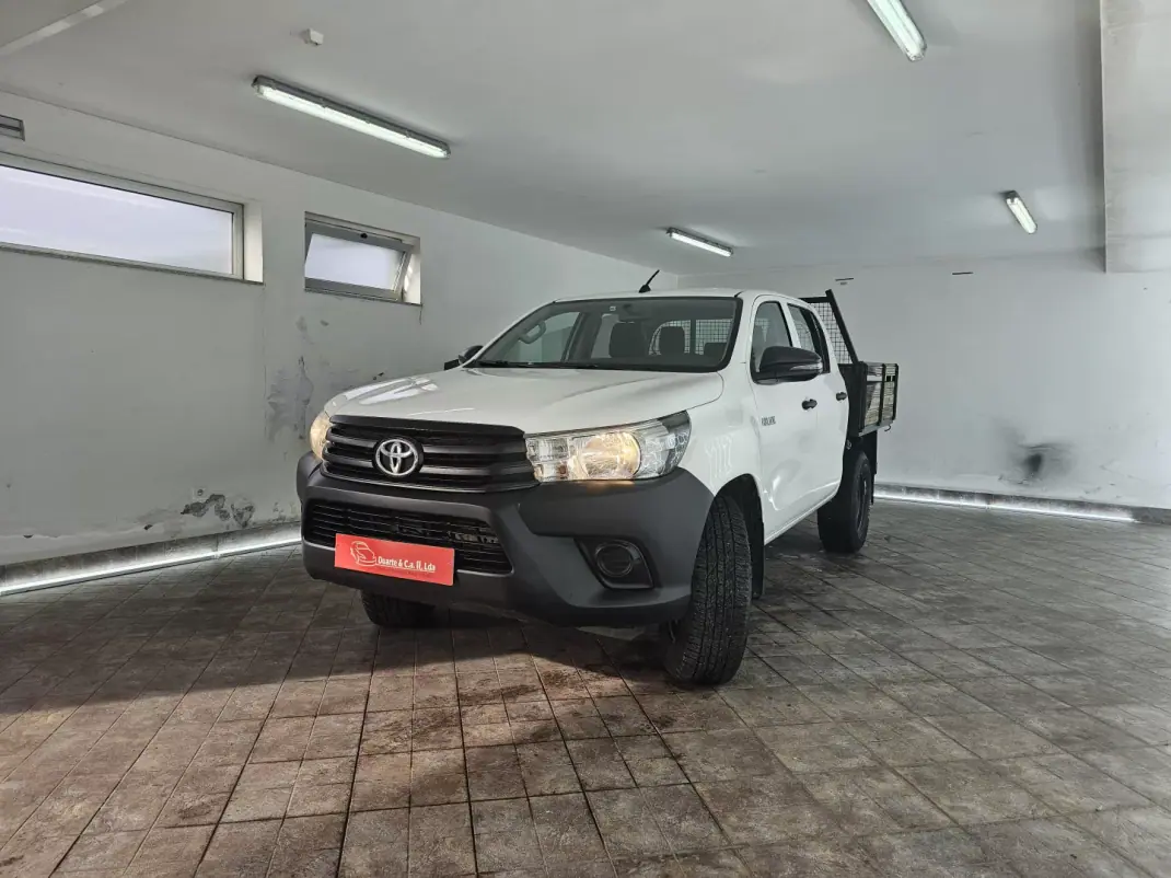 Toyota Hilux 2020 - 27950 EUR, 285523 km - AUTO.MOTO.pt - 285523km - foto 2 de 68