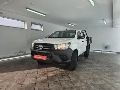 Toyota Hilux 2020 - 27950 EUR, 285523 km - AUTO.MOTO.pt - 285523km - foto 2 de 68