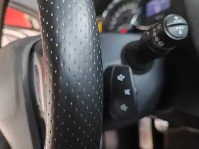 Renault Mégane Coupe 2010 - 18950 EUR, 157000 km - AUTO.MOTO.pt - 157000km - foto 30 de 39