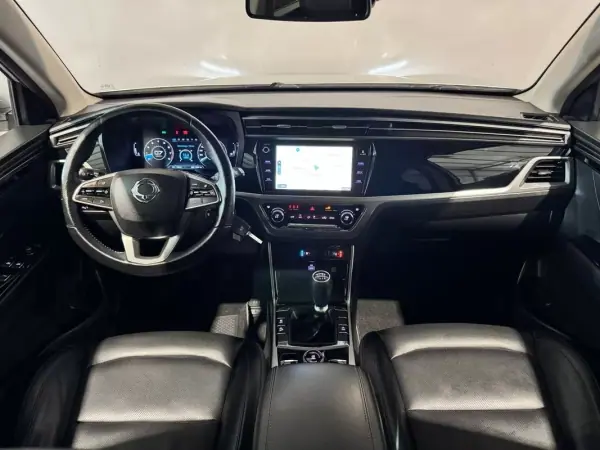 KGM Korando 2020 - 17900 EUR, 74729 km - AUTO.MOTO.pt - 74729km - foto 3 de 49