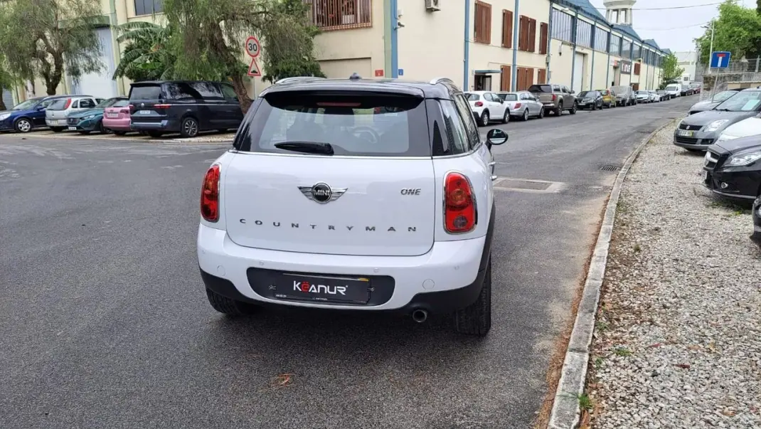 MINI Countryman 2014 - 12890 EUR, 124321 km - AUTO.MOTO.pt - 124321km - foto 17 de 43