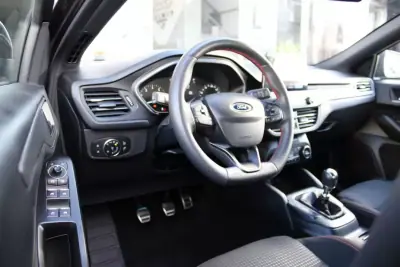 Ford Focus 2022 - 17400 EUR, 37639 km - AUTO.MOTO.pt - 37639km - foto 4 de 19
