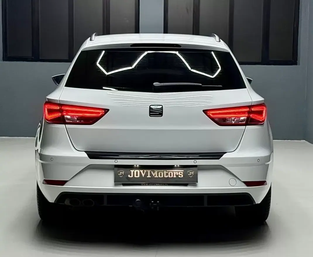 SEAT Leon 2014 - 14950 EUR, 177859 km - 177859km - foto 4 de 25