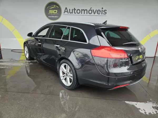 Opel Insignia Sports Tourer 2010 - 5500 EUR, 247000 km - 247000km - foto 5 de 6